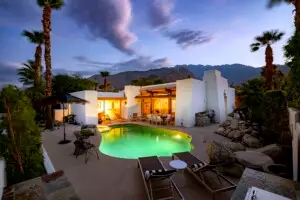 Sunsplash Retro Estate in Palm Springs by Open Air Homes