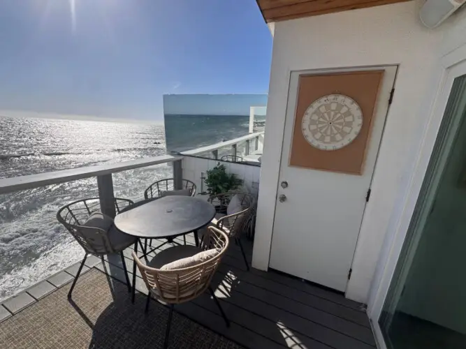 Malibu Breeze - Ocean Front Condo w/ Beach Access by Open Air Homes