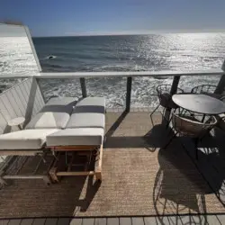 Malibu Breeze - Ocean Front Condo w/ Beach Access by Open Air Homes