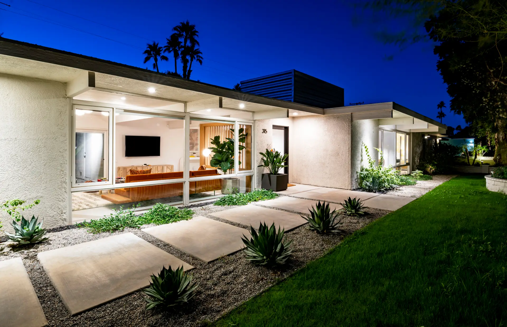 Rancho Mirage monthly Airbnb management by Open Air Homes