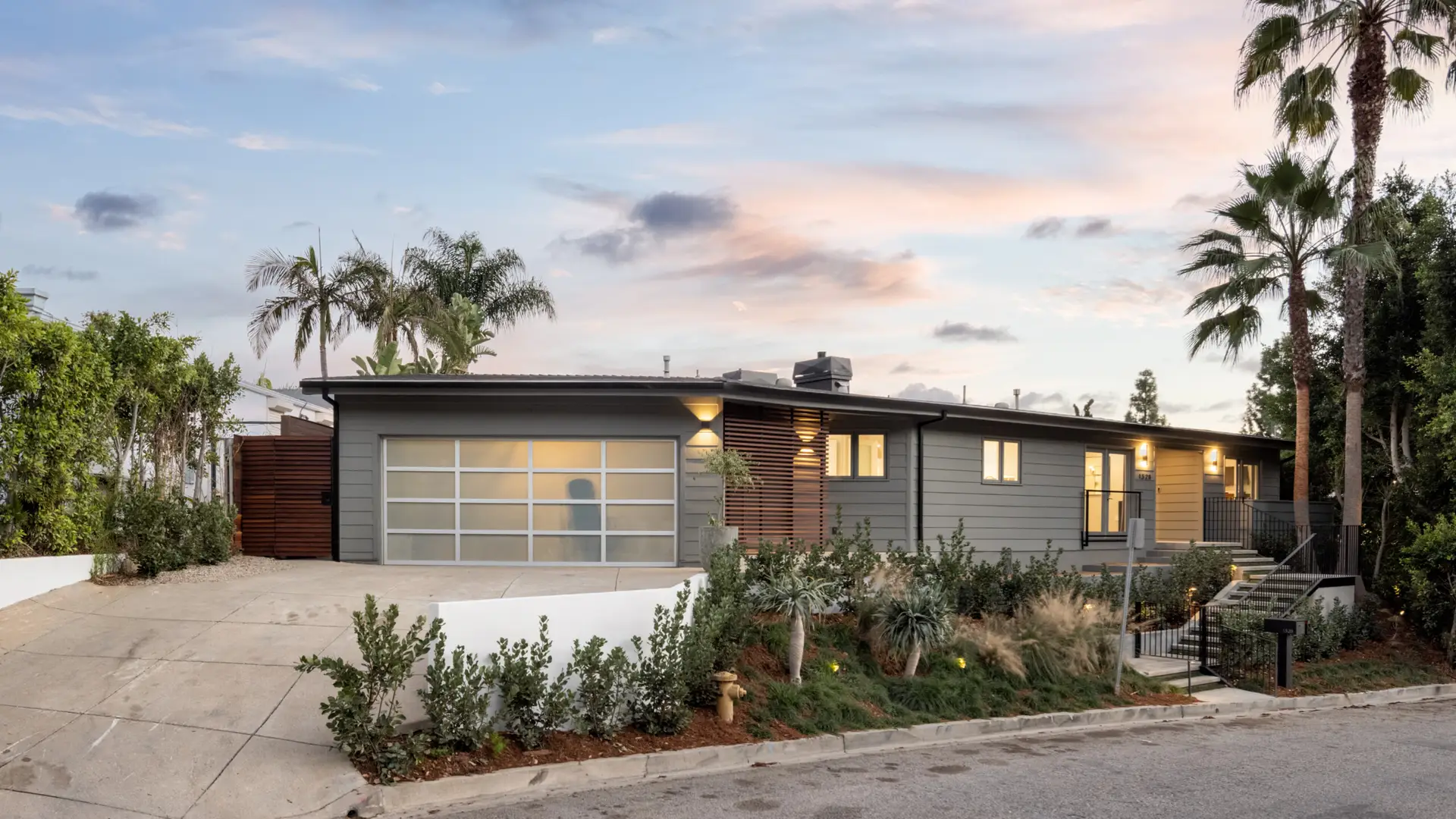 Los Angeles AIrbnb Management by Open Air Homes