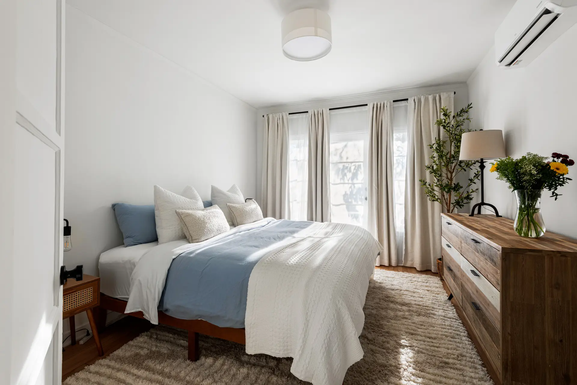 2025 Airbnb Average Length of Stay: Why Our Guests Stay Twice as Long