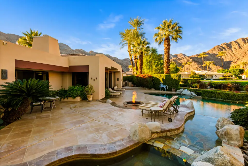 2025 Palm Springs Airbnb Occupancy Rate: Market vs Open Air Homes