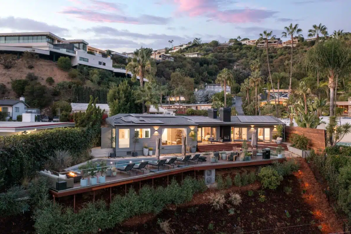 Los Angeles Home-Sharing permit application guide: Hollywood Hills home managed by Open Air Homes
