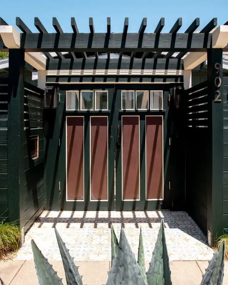 Luxury monthly rentals available in Southern California by Open Air Homes. Monthly vs Short-term rentals