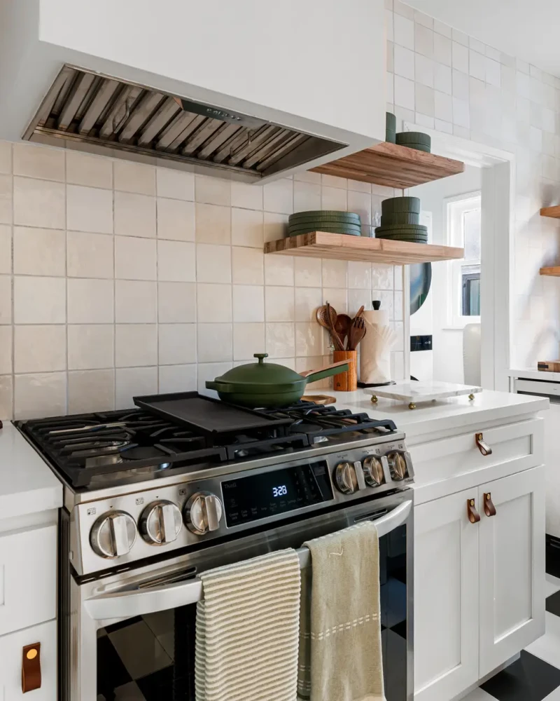 2025 Los Angeles Airbnb Occupancy Rate: Market vs Open Air Homes